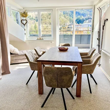 公寓 Penthouse Schubert By Interhome